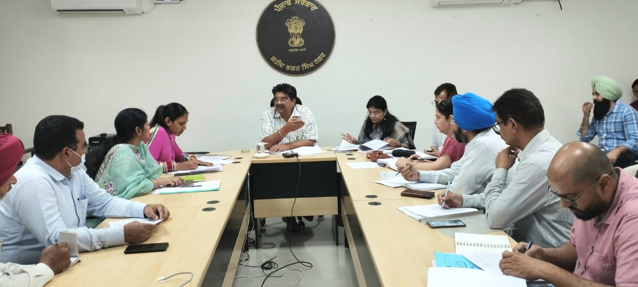 Necessary arrangements to be made at polling booths to avoid heat wave - District Election Officer